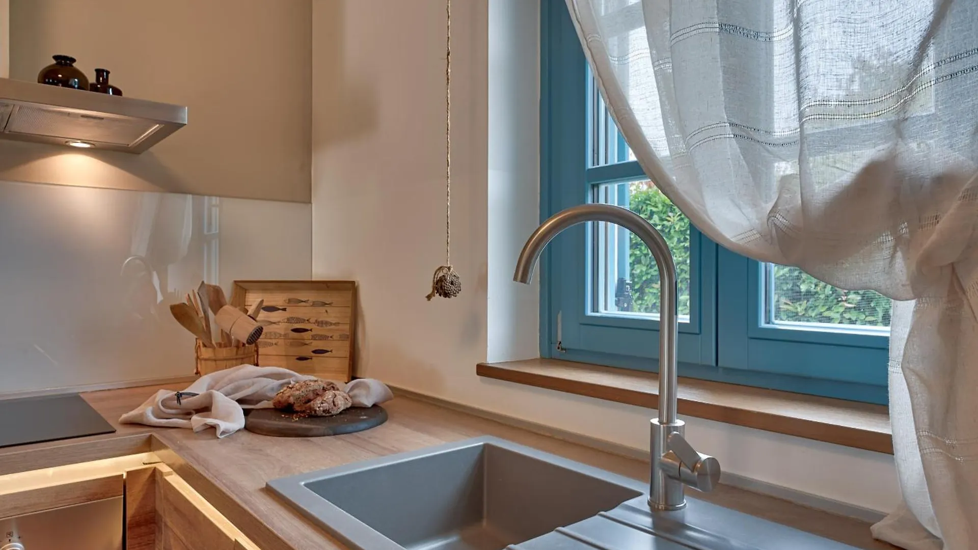 Villa Figlica For 6 People Near Umag With Private Pool, Jacuzzi & Sea View - Pet Friendly Vilanija