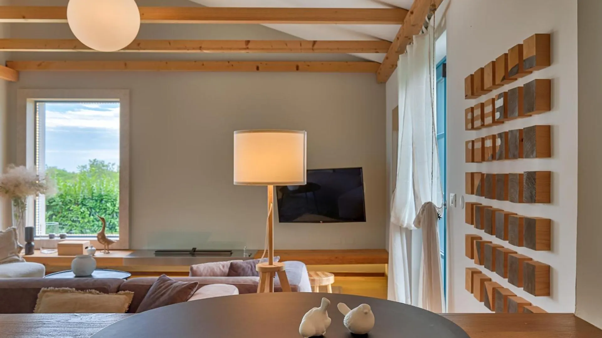 Villa Figlica For 6 People Near Umag With Private Pool, Jacuzzi & Sea View - Pet Friendly Vilanija