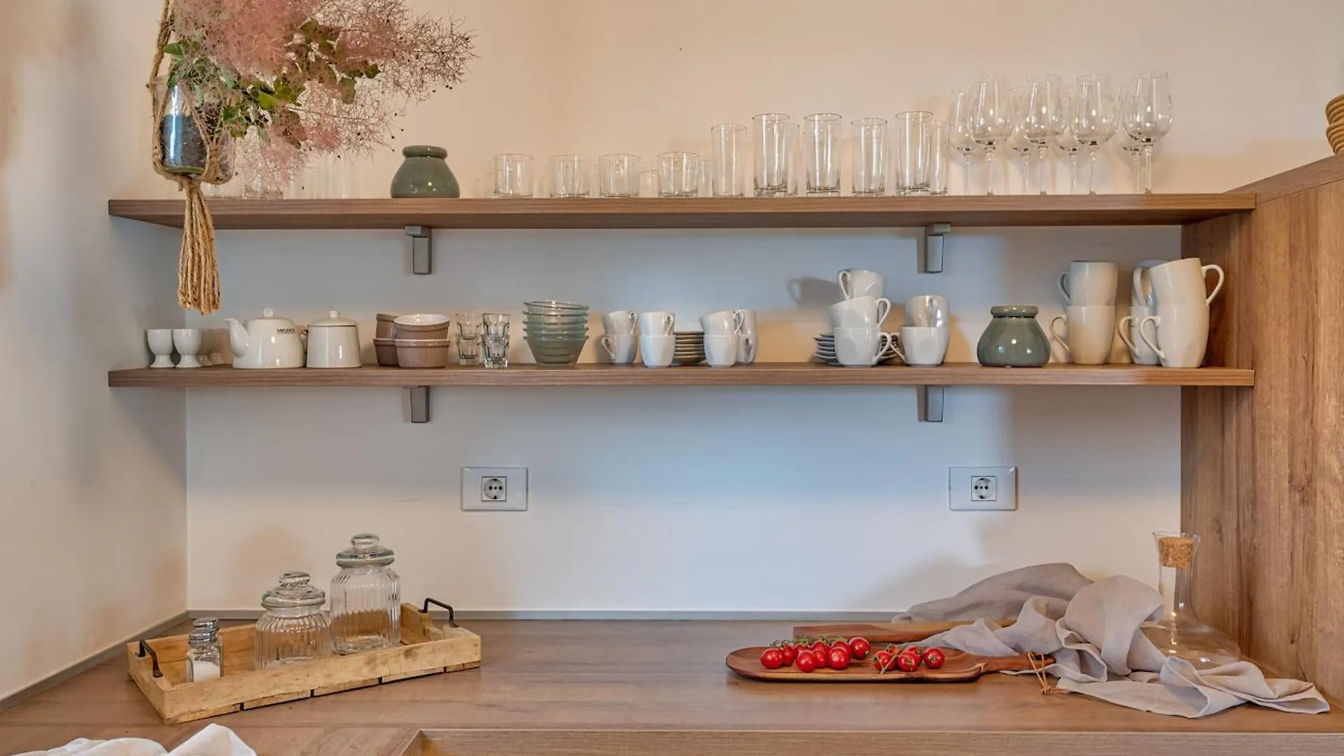 Villa Figlica For 6 People Near Umag With Private Pool, Jacuzzi & Sea View - Pet Friendly Vilanija