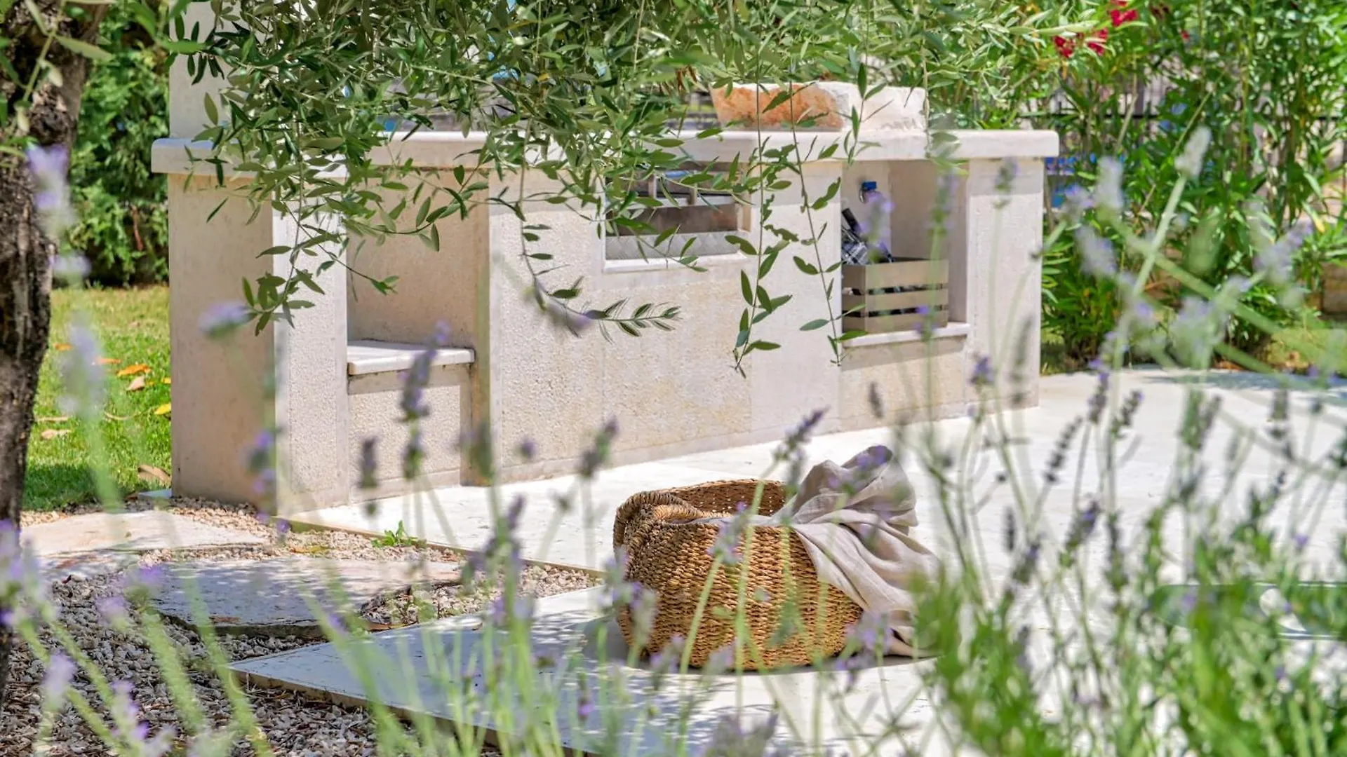 Villa Figlica For 6 People Near Umag With Private Pool, Jacuzzi & Sea View - Pet Friendly Vilanija 0*,  Chorwacja